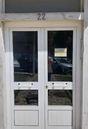 Self Check-in & 5min Walk Subway & 10min Drive Airport Διαμέρισμα *